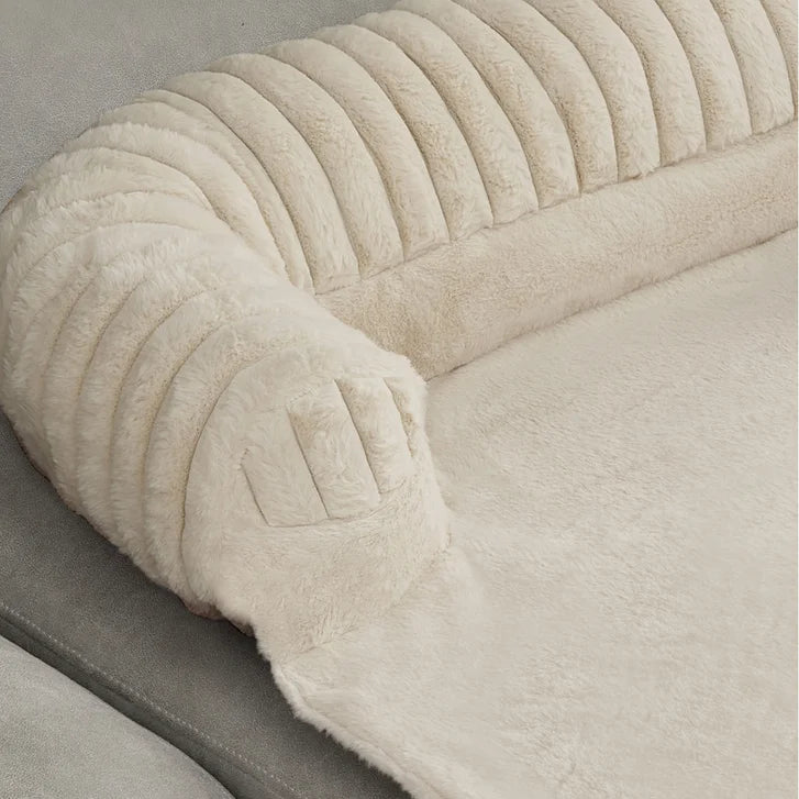 Lounge & Co. Glitz 36 in. Pet Cover with Bolster