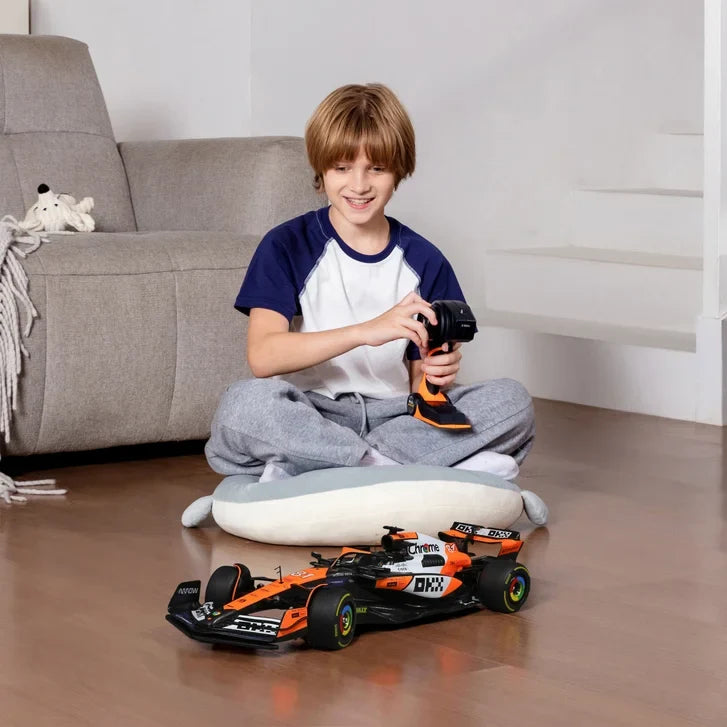1:10 Formula Racing RC McLaren - Oscar Piastri