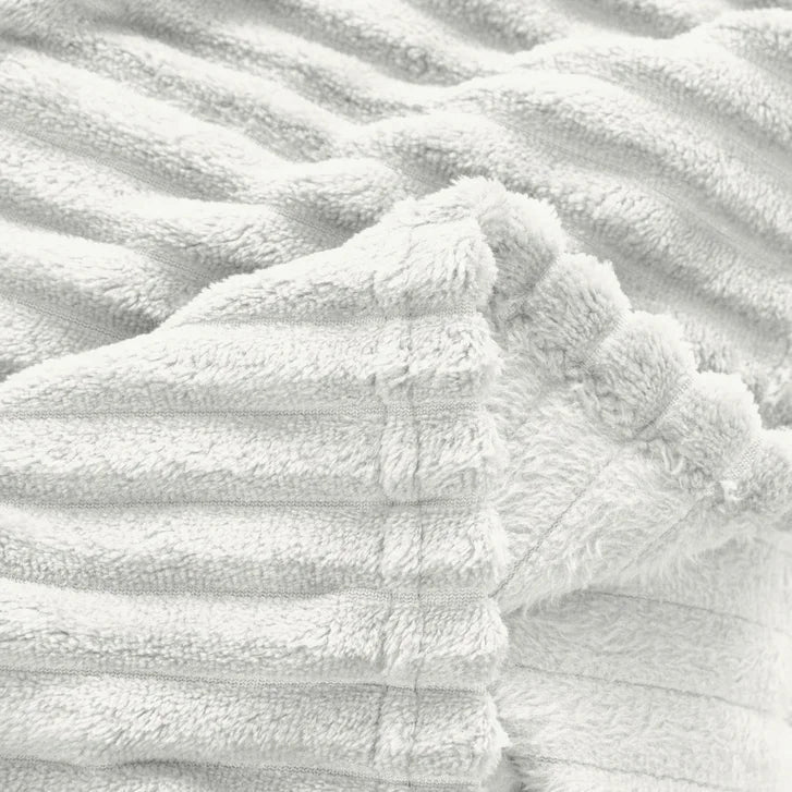 Wide Ribbed Flannel Blanket
