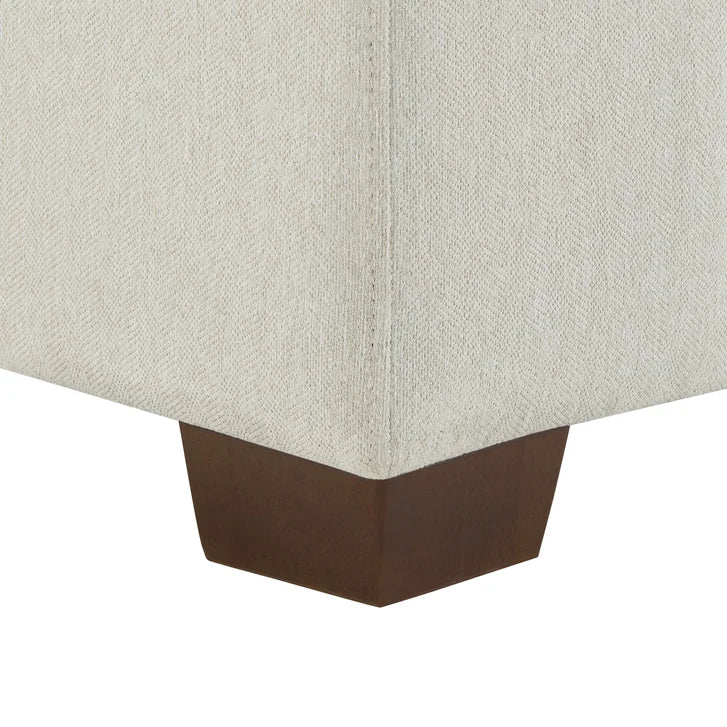 Thomasville Tisdale Tufted 6-piece Fabric Sectional with Storage Ottoman