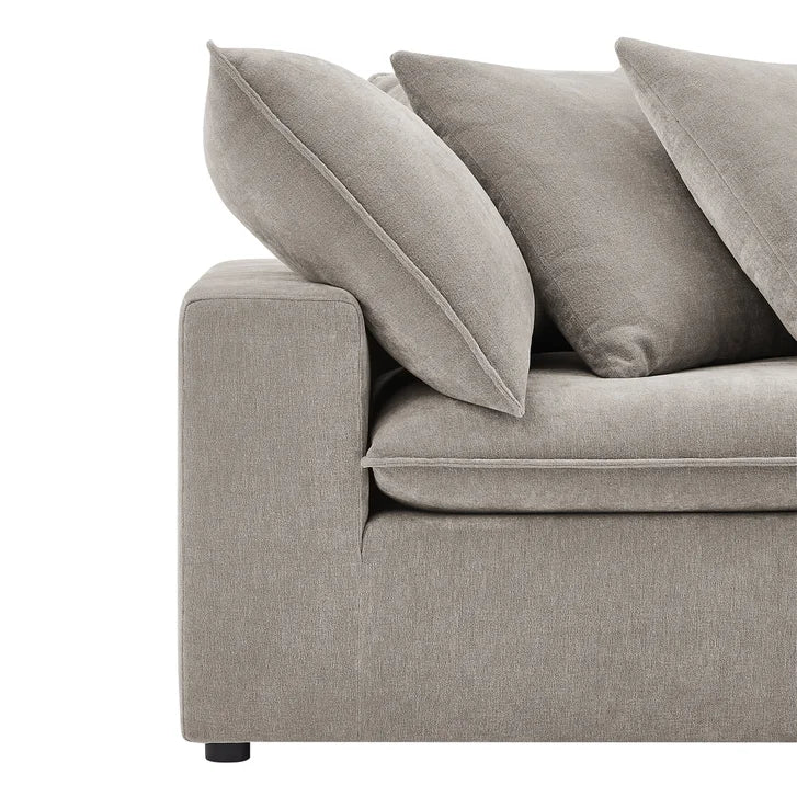 Aiden & Ivy Sereen 4-piece Modular Sofa with Ottoman