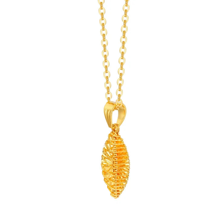 Leaf Pendant in 24-kt Yellow Gold