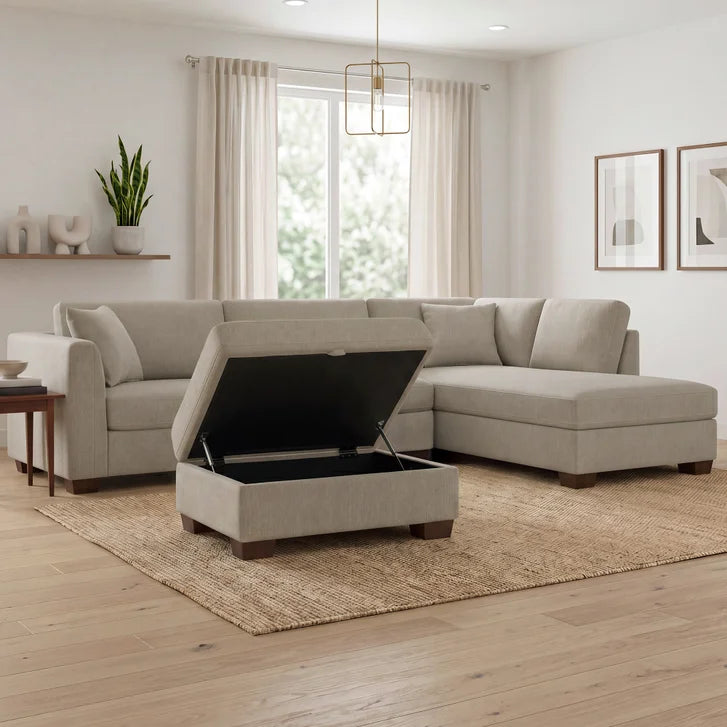 Thomasville Walsen 3-piece Fabric Sectional with Storage Ottoman