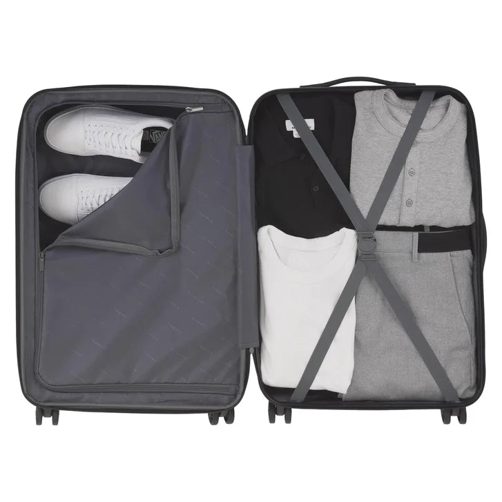 Bugatti - Geneva Hardside 21 in. Carry-on Spinner