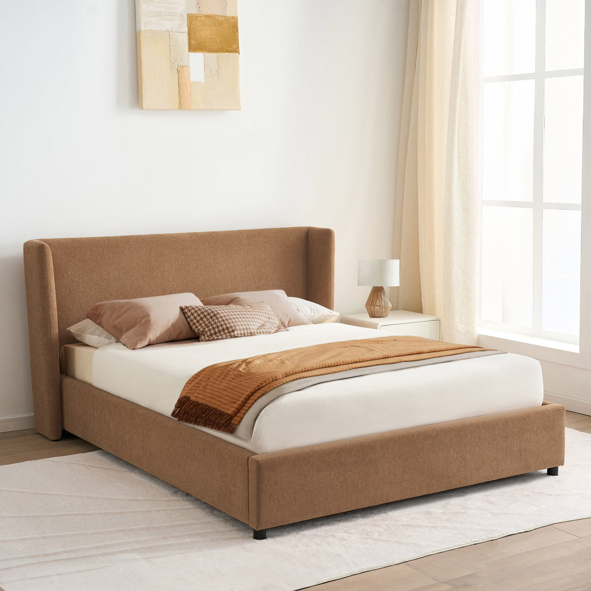 Caroline Upholstered Platform Queen Bed