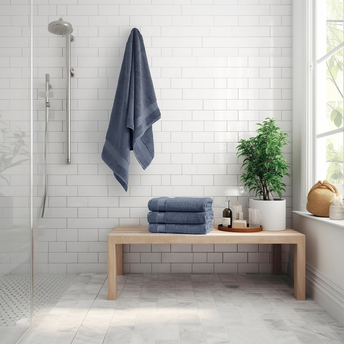 Serene Home Collection Bath Towel, 4-pack