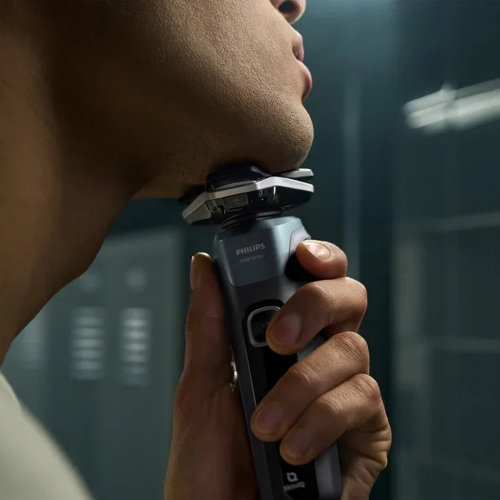 Philips Shaver Series 6000 Wet & Dry Electric Shaver