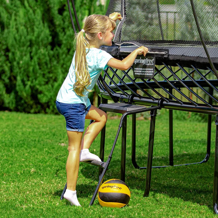 Springfree 11 x 13 ft. Jumbo Rectangle Trampoline Bundle