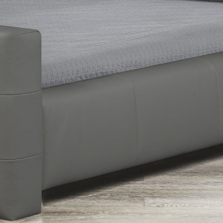 Venice Top Grain Leather Bed