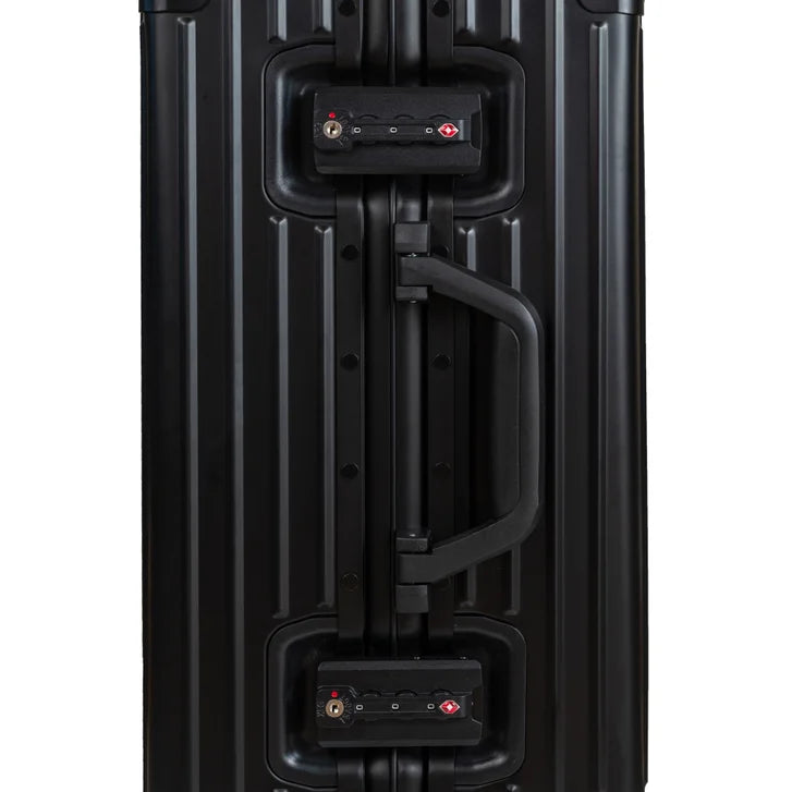 Champs Elite Collection Aluminum Carry-on