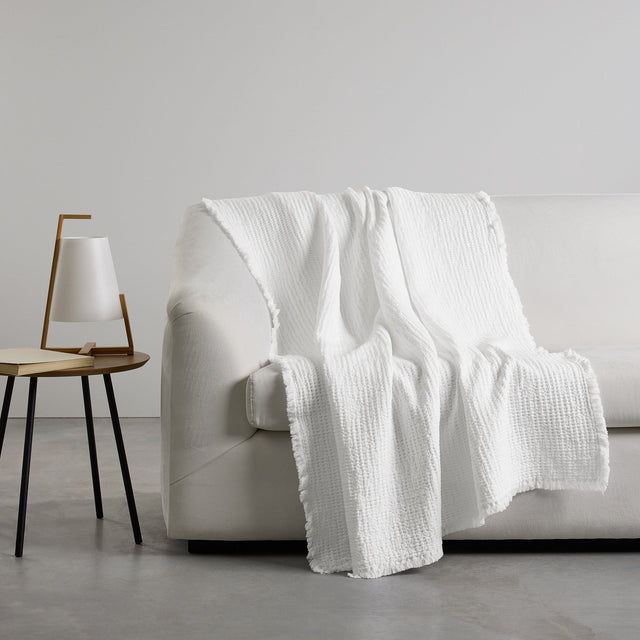 House & Home by Lynda Reeves European Collection - Cotton Waffle Throw B4