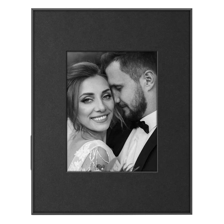 Aluratek ePaper 13.3-in WiFi Digital Photo Frame