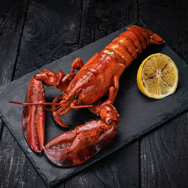 Blue Tide Frozen Wild Whole Cooked Lobster, 4.54 kg T8
