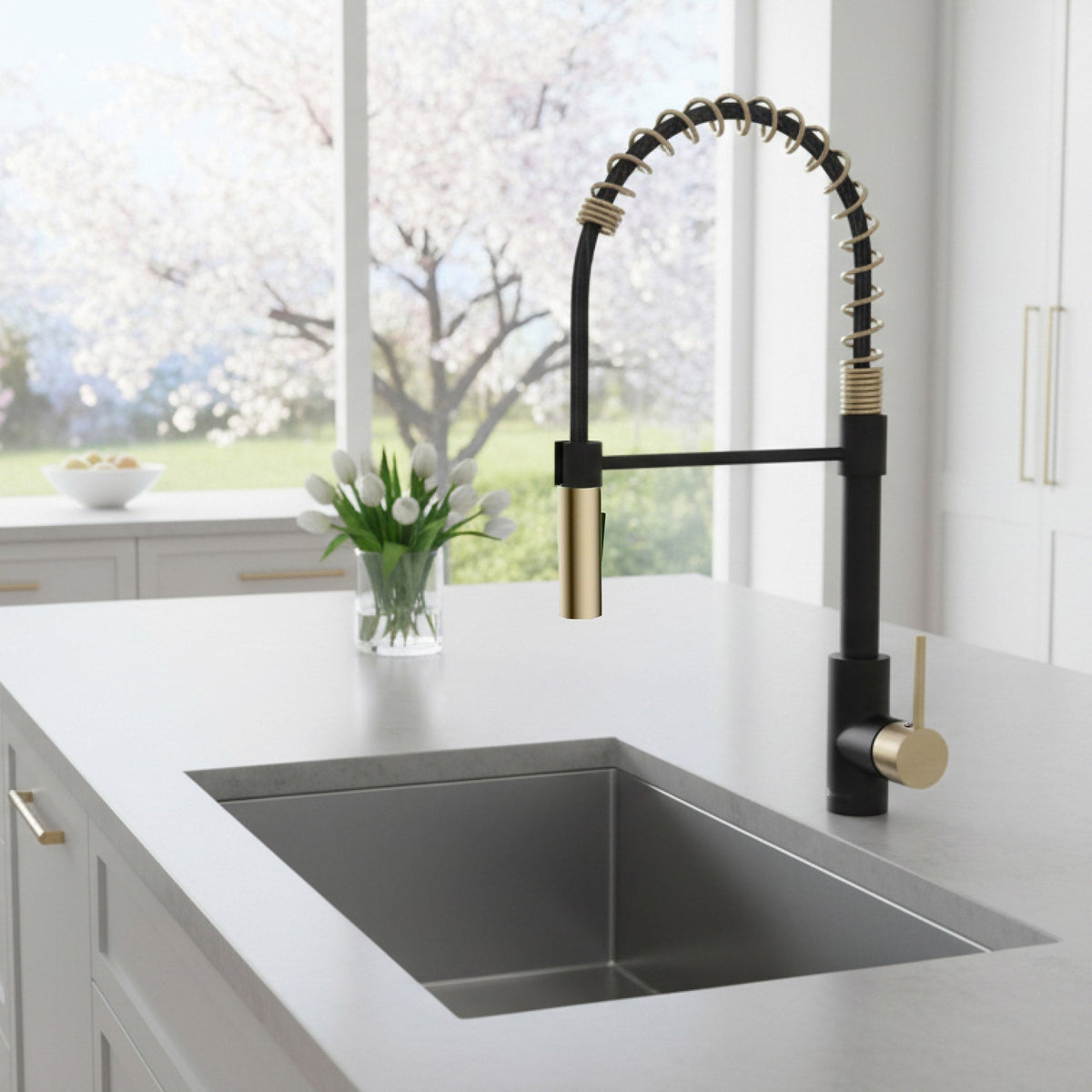 Akuaplus Aurora Pull-Down Kitchen Faucet.