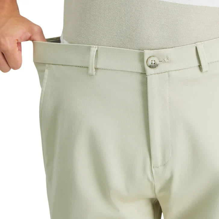 Haggar Men's Casual Khaki Pant