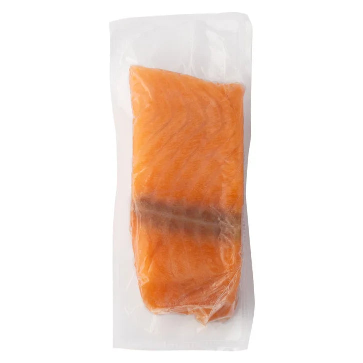 Blue Tide Farmed Atlantic Salmon Portions Skinless, 4.54 kg (10 lb)