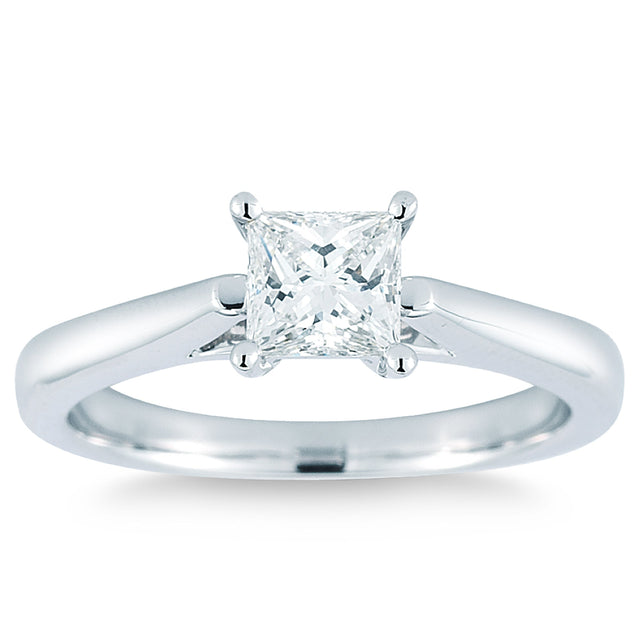 Princess Cut Diamond Solitaire Ring (0.70 ct) K4