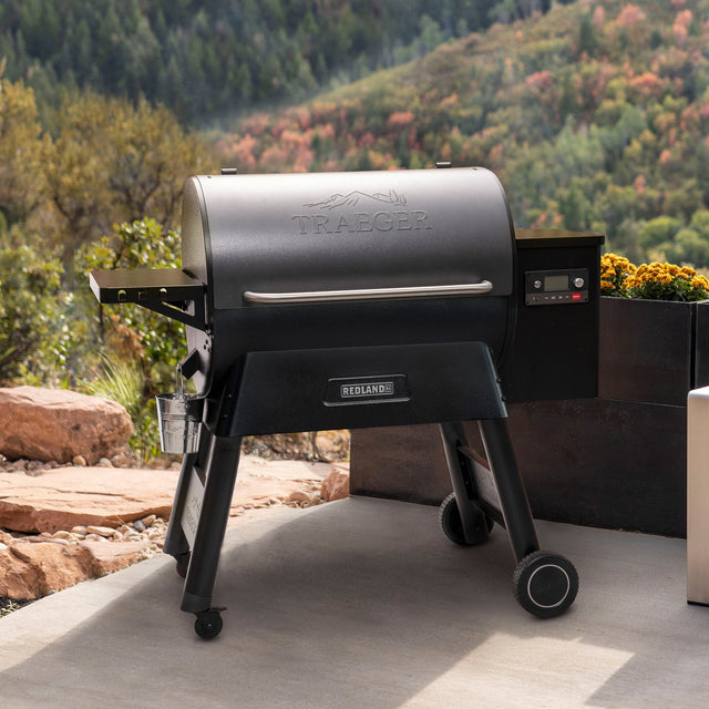 Traeger Redland XL Wood Fired BBQ Grill O3