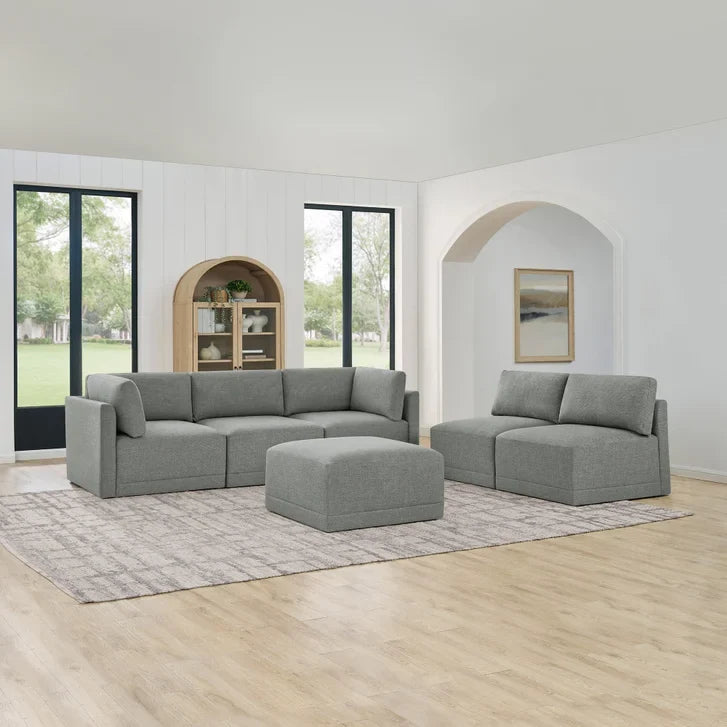 Thomasville Fallon 6-piece Modular Fabric Sectional with Ottoman