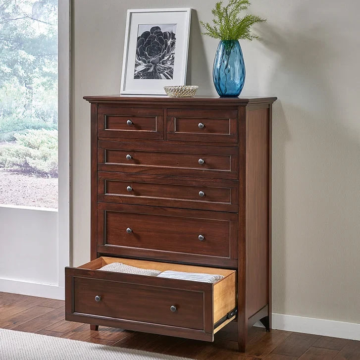 Stonehurst 4-piece King Bedroom Set